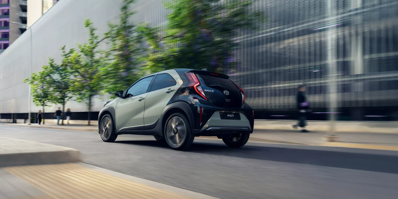 Toyota Aygo X Cross – Αγορά ή Leasing; Τι συμφέρει πραγματικά