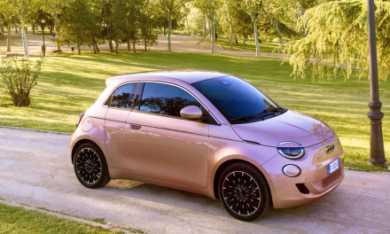 FIAT 500e vs BYD Dolphin: Η Σύγκρουση των Κόσμων