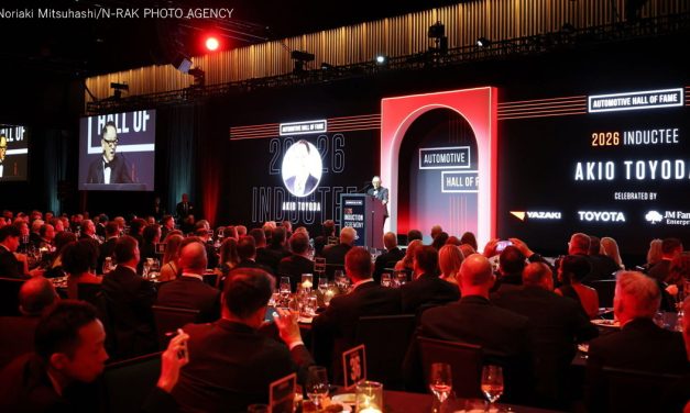 Toyota: Ο Akio Toyoda εισήχθη στο Automotive Hall of Fame του Ντιτρόιτ