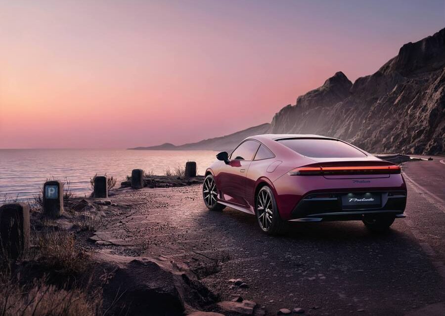 Honda Prelude: Limited Edition 2027 με Premium Crystal Garnet και εσωτερικό Bordeaux